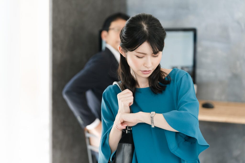 マミートラックとは？企業でマミートラックが問題視されている理由を解説